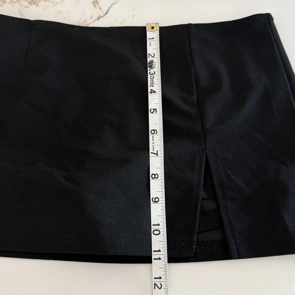 SHEIN chic black